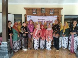 Peringatan Hari Kartini Kalurahan Giricahyo: Menjadi Wanita Tangguh dan  Berdaya